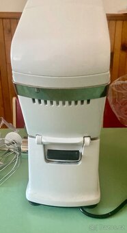 Kuchyňský robot - Philco PHSM 9000 - 4