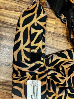 Nosítko MoniLu UNI Leaves Saffron - 4