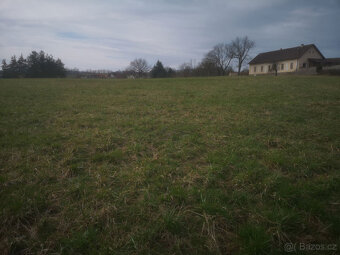 Stavební pozemek 1022m2 - Krusičany u Týnce nad Sázavou - 4