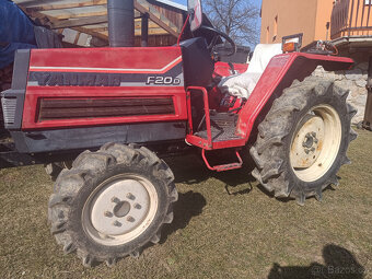 yanmar 4x4 - 4