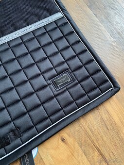 Podsedlova decka Equestrian Stockholm DL black - 4