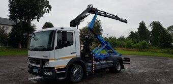 MERCEDES-BENZ ATEGO HÁKOVÝ NOSIČ KONTAJNEROV S HYDRAULICKOU - 4