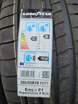255/55 R19 111Y Goodyear Eagle F1 Asymmetric 2 SUV 4x4 NOVÉ - 4