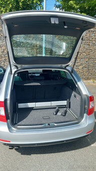 Škoda Superb 2.0 TDI 125 KW, manuál - 4