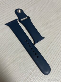 Apple Watch SE 40mm Stříbrný hliník s bouřkově modrým sporto - 4