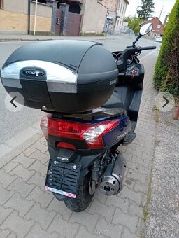 Kymco Downtown 125 - 4