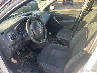Dacia Logan č. 22349 - 4