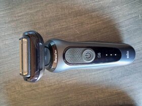 Braun holicí strojek Series 6 - 4