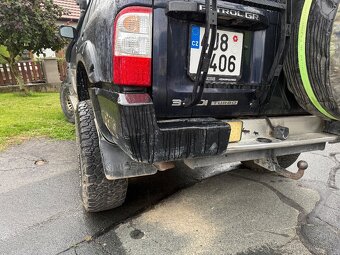 Pevnostní rohy nárazníku Patrol Y61 - 4