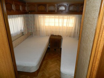 CHATA NA KOLECH - dvouosý karavan Hobby Prestige - 4