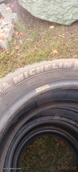 Prodám 4x zimní 205/55R16 Michelin - 4
