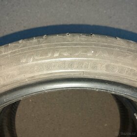 Pneu 2 x 225/40 18R - 4