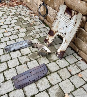 Jawa 50 05 20 21 pionýr - sada revmaplechů - 4