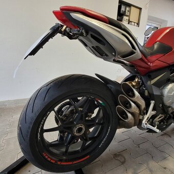 Prodám silniční motorku MV AUGUSTA - 4