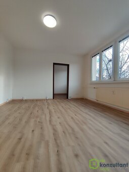 Pronájem bytu 2+1, 44 m² – Jaromíra Matuška, Ostrava – Dubin - 4