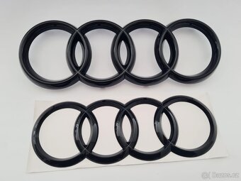 AUDI Čierne lesklé znaky - 4