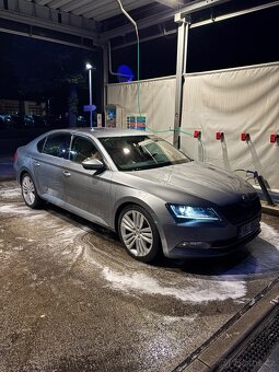Prodám Škoda Superb 3 2.0tdi 140 kw - 4
