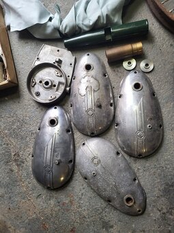 Prodam dily na manet 90 - 4