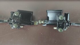 Pumpa hydraulicke spojky a predni brzda - 4
