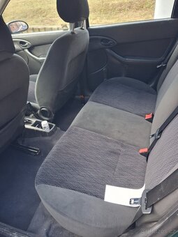 Ford focus 1.4 - 4