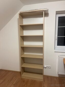 Regály + stůl - 4