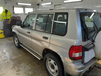 Mitsubishi Pajero Montero 1,8 16V - 4
