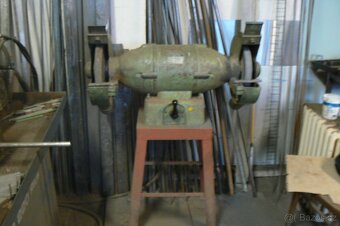 Vybavení zámečnické dílny. - 4