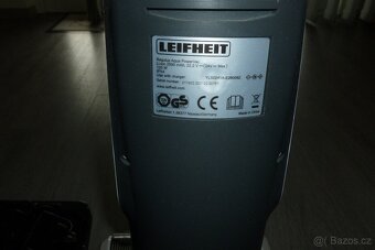 Robotický, tyčový, mechanický vysavač - 4