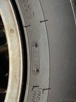 Prodám letní pneu Octavia 1 - 4