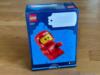 Lego 40767 - Zvětšený malý astronaut - 4
