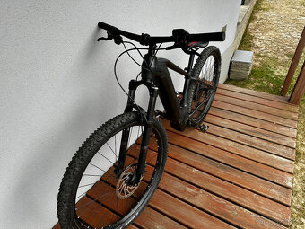 Prodám horské elektro kolo CUBE ACCESS HYBRID EXC 625 - 4