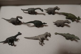 Dinosauři různé druhy - 4