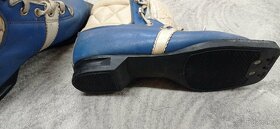 Retro boty na běžky Botas - 4