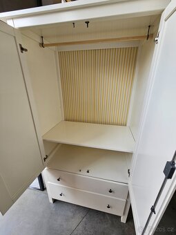 ŠATNÍ SKŘÍŇ IKEA HEMNES - 4
