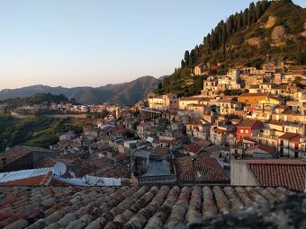 Sicílie, prodej RD 2+1, 65 m2, terasa, Monforte San Giorgio - 4