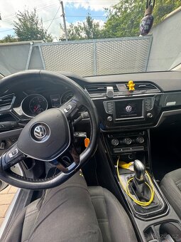 VW Touran 2.0 TDI, 110kW, dsg, 2017, bila - 4