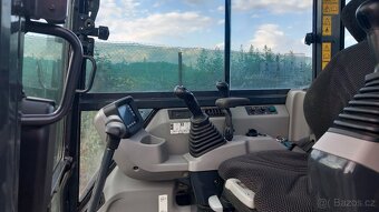 Komatsu PC 35 MR - 4