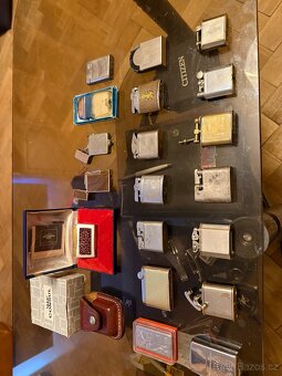 Sbírka po sběrateli 19x zapalovačů + obal na Zippo - 4