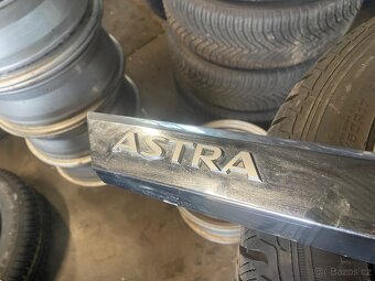 Opel Astra GTC turbo - 4