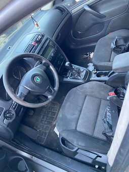 Prodám náhradní díly na Škoda  Octavia - 4