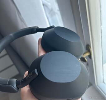 Sluchátka Sony WH-1000XM5 - 4