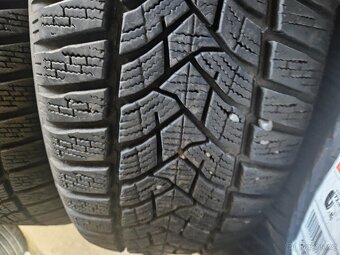 215/65R16 98H Winter Sport 5 DUNLOP - 4