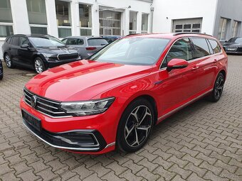 VW Passat B8 GTE Variant 1.4TSI 160kW DSG - záruka Autodraft - 4
