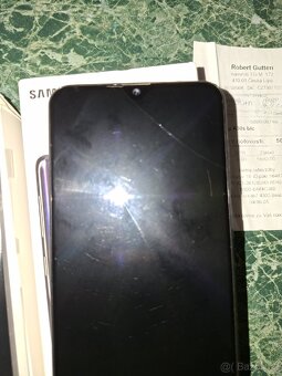 Samsung galaxy A30S - 4