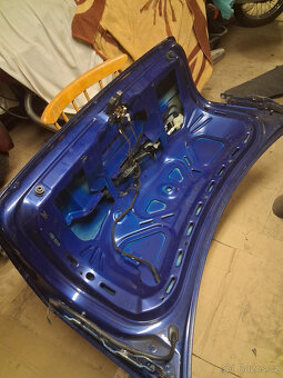 Passat Superb víko kufru - 4