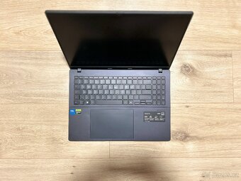 ASUS Vivobook Gaming V16 - 4