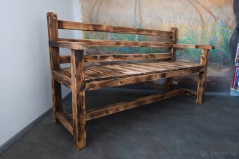 Dřevěná lavice z masivu - 4