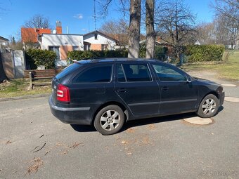 Škoda Octavia Combi 1.9 TDi 77Kw BXE - 4