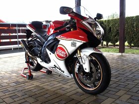 Suzuki GSX-R 750 L5 limited Kevin Schwantz - 4