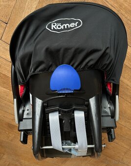 Dětská autosedačka BRITAX RÖMER BABY-SAFEPLUS -TOP STAV - 4